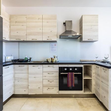 Serafina'S Apartment 5 Min Walk From St Julians San Gwann Bagian luar foto